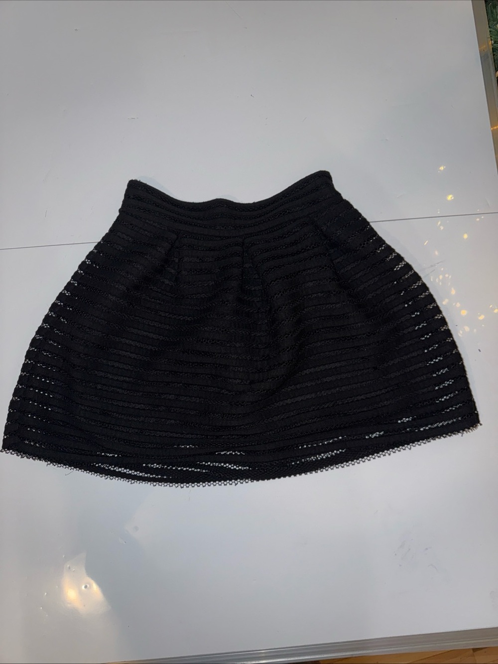 SANS SOUCI WOMENS  MINI SKIRT mesh like BLACK lined, Size S/Chico